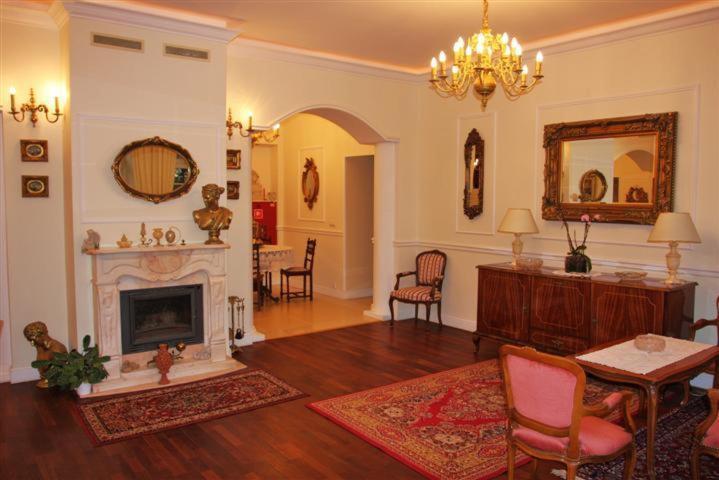 Gosciniec Rycerski Bed & Breakfast Paprotki Exterior photo