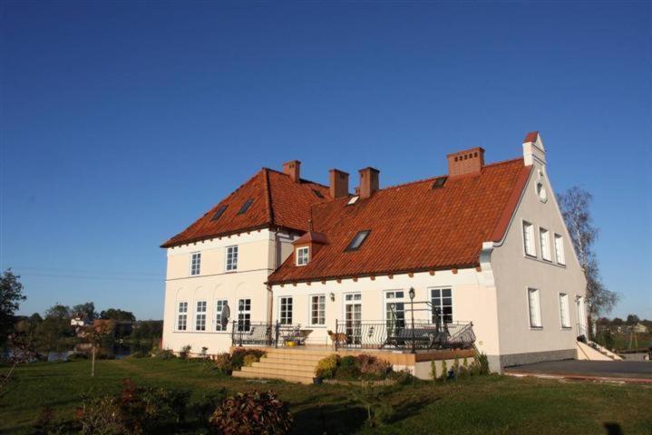 Gosciniec Rycerski Bed & Breakfast Paprotki Exterior photo